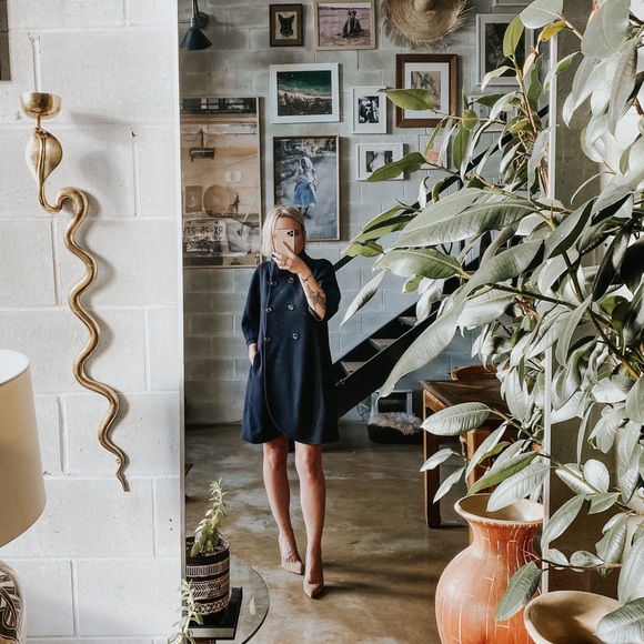 Armani Collezione Navy wool peacoat, size 4 - Picture 3 of 7